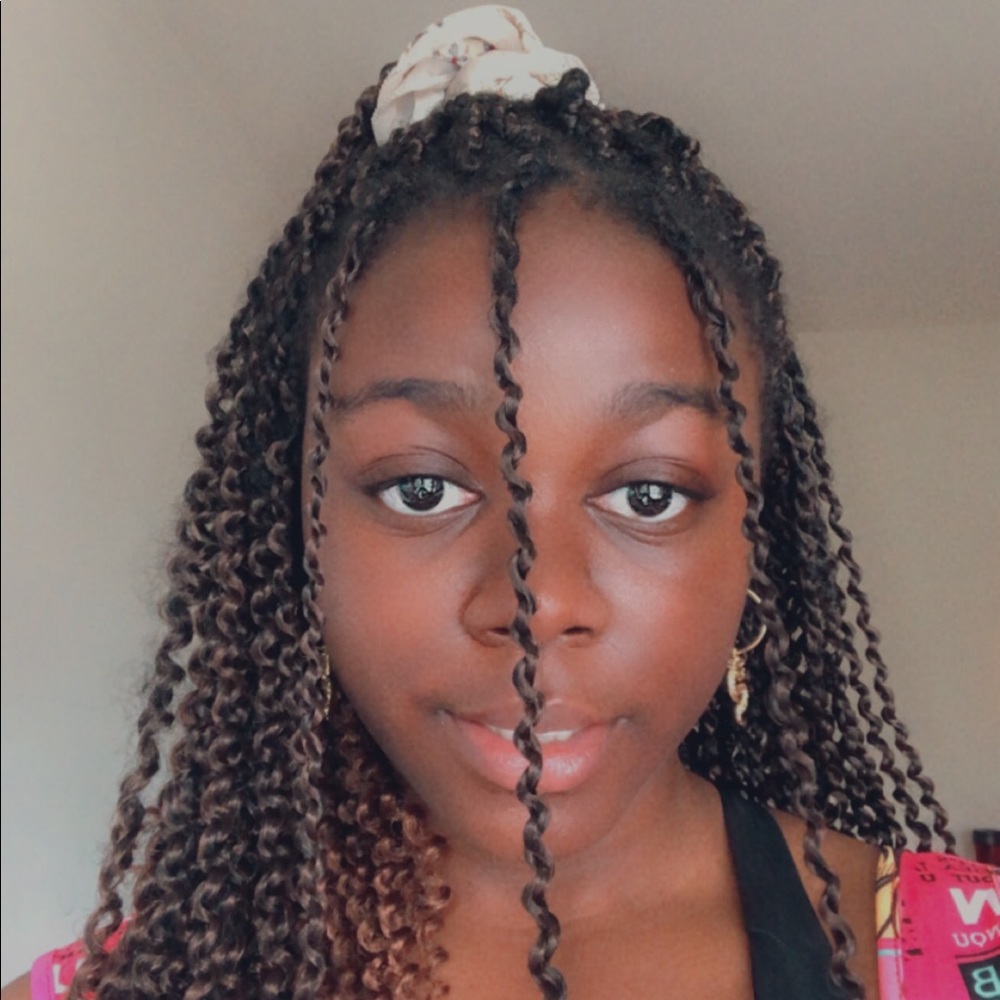 Meet your Posher, Celine